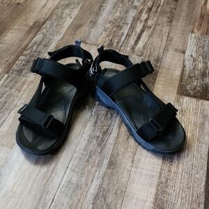 Ozark Trail Kids Mens Black Hiking Sandals Size 8 Adjustable Straps Outdoors